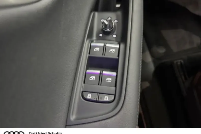 Audi Q8 din 2023 cu 61.099 km - oferta AUD167366 - foto 12