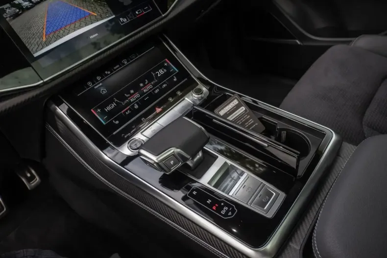 Audi Q7 din 2024 cu 9.098 km - oferta AUD167370 - foto 13