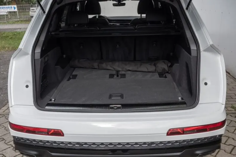 Audi Q7 din 2024 cu 9.098 km - oferta AUD167370 - foto 23