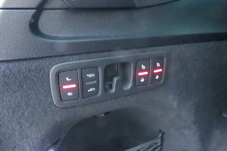 Audi Q7 din 2023 cu 15.568 km - oferta AUD167371 - foto 13