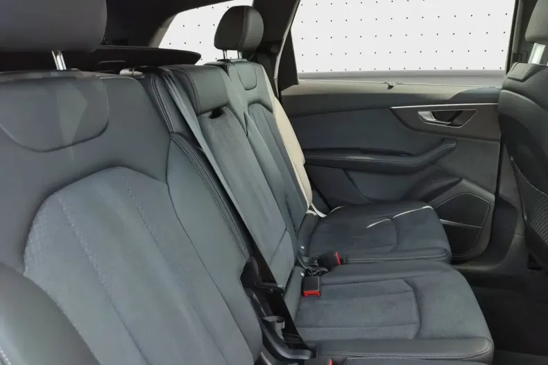 Audi Q7 din 2024 cu 14.642 km - oferta AUD167373 - foto 15