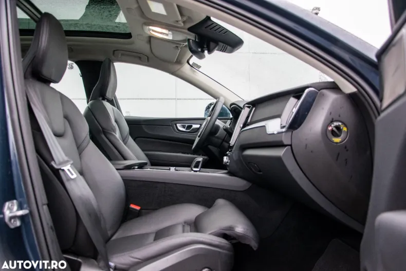 Volvo XC60 din 2022 cu 104.680 km - oferta VOL167376 - foto 15