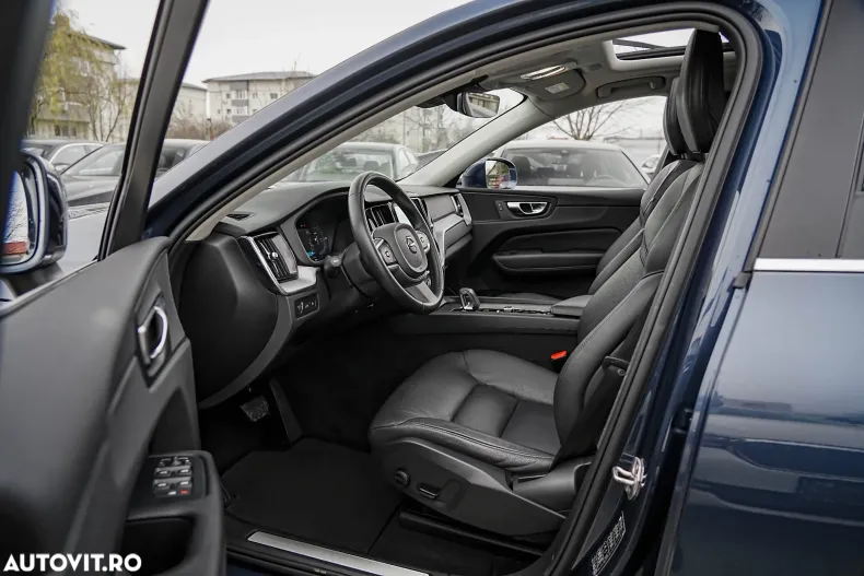 Volvo XC60 din 2022 cu 87.900 km - oferta VOL167378 - foto 14