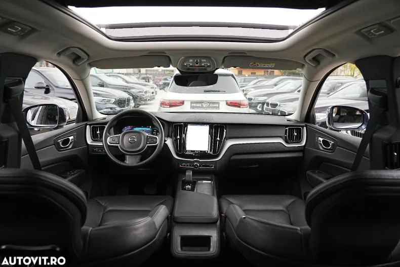 Volvo XC60 din 2022 cu 87.900 km - oferta VOL167378 - foto 21