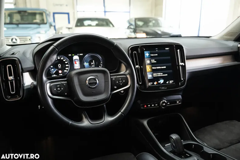 Volvo XC40 din 2021 cu 71.426 km - oferta VOL167391 - foto 28