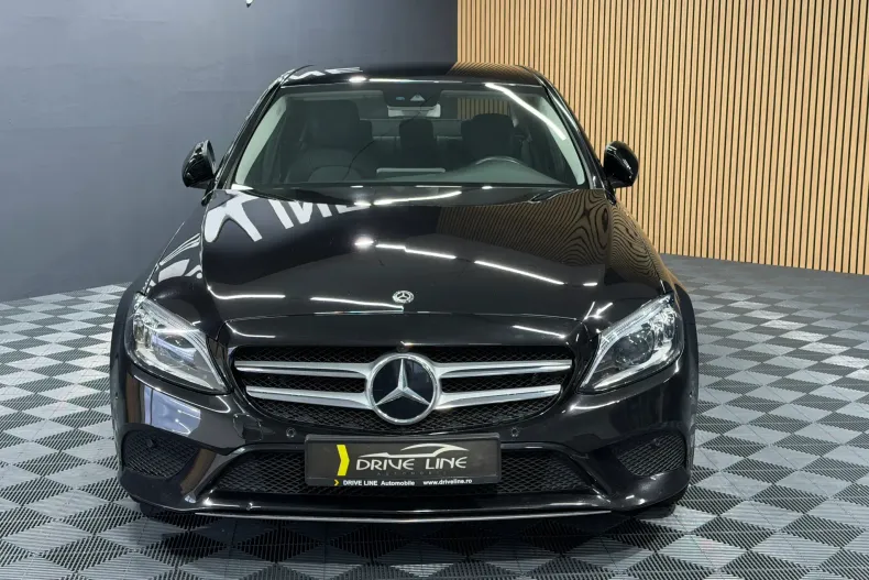 Mercedes-Benz C din 2019 cu 81.481 km - oferta MER167393 - foto 2