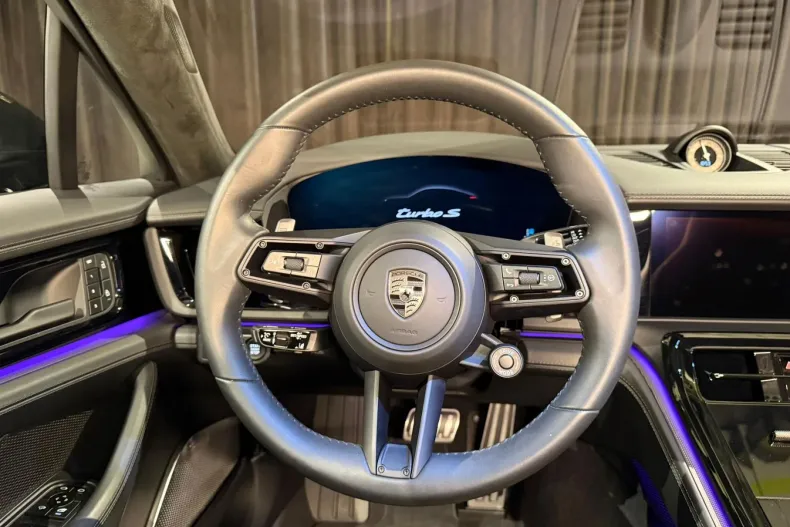 Porsche Panamera din 2024 cu 13.613 km - oferta POR167399 - foto 18