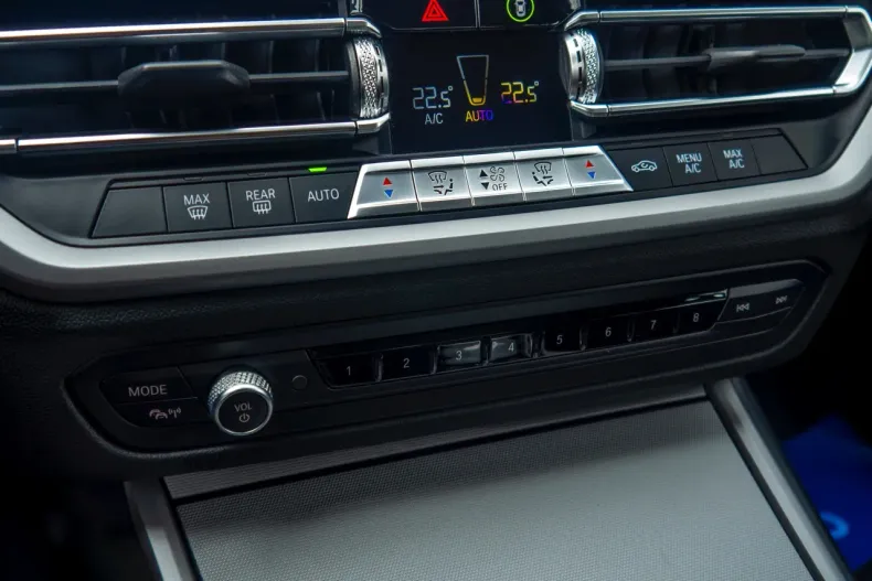 BMW Seria 3 din 2020 cu 155.685 km - oferta BMW167403 - foto 34