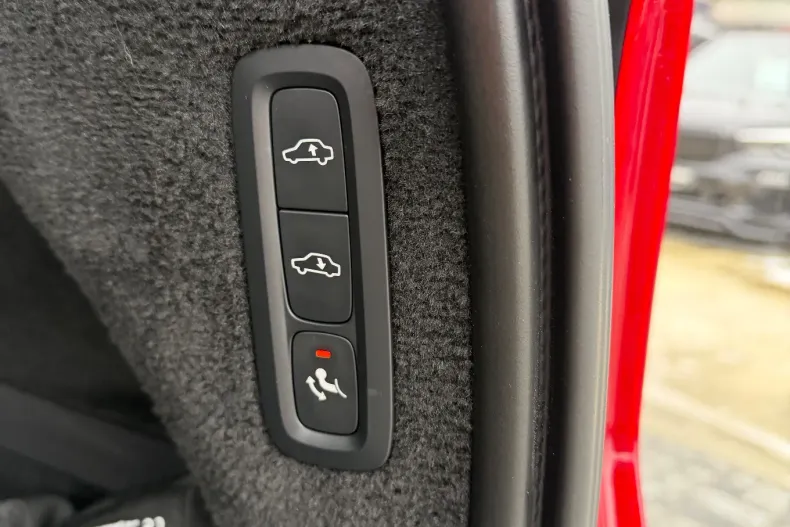 Volvo XC90 din 2021 cu 122.000 km - oferta VOL167404 - foto 12