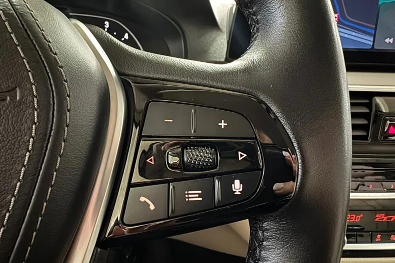 BMW Seria 5 din 2020 cu 101.430 km - oferta BMW167422 - foto 28