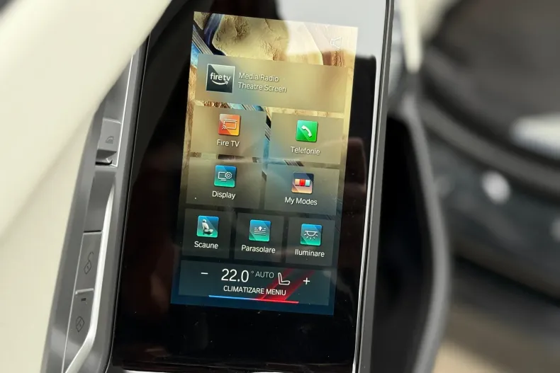 BMW Seria 7 din 2023 cu 51.372 km - oferta BMW167431 - foto 21