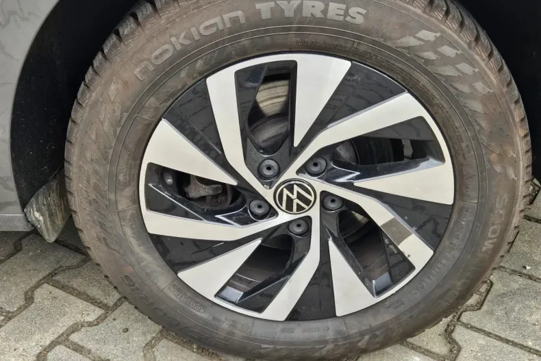 Volkswagen Passat din 2024 cu 14.570 km - oferta VOL167437 - foto 15