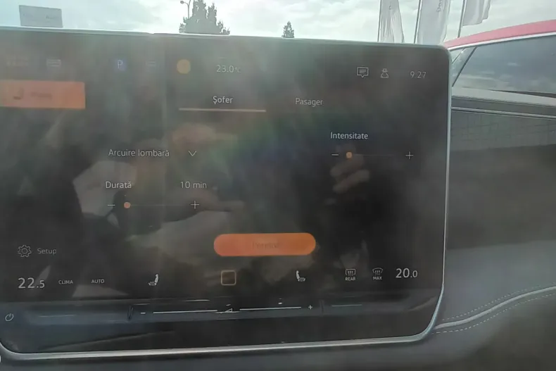 Volkswagen Passat din 2024 cu 14.570 km - oferta VOL167437 - foto 32