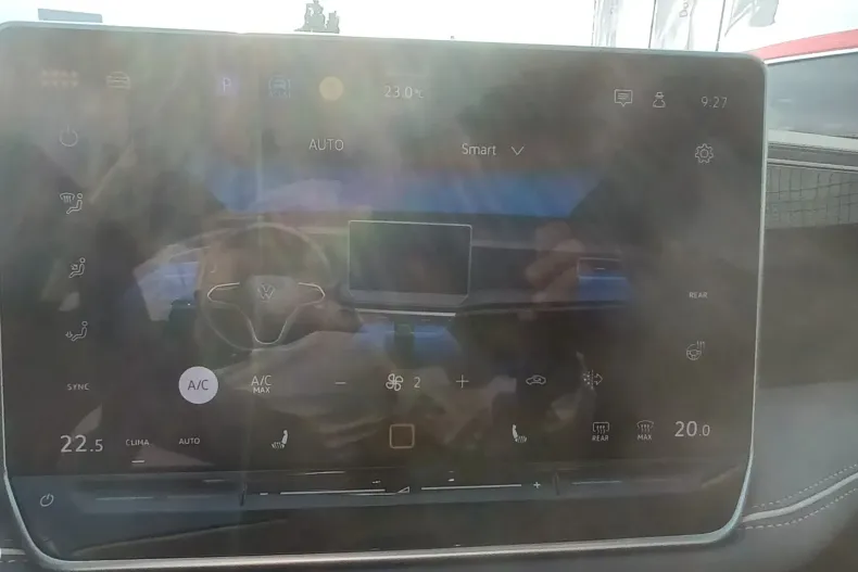 Volkswagen Passat din 2024 cu 14.570 km - oferta VOL167437 - foto 34