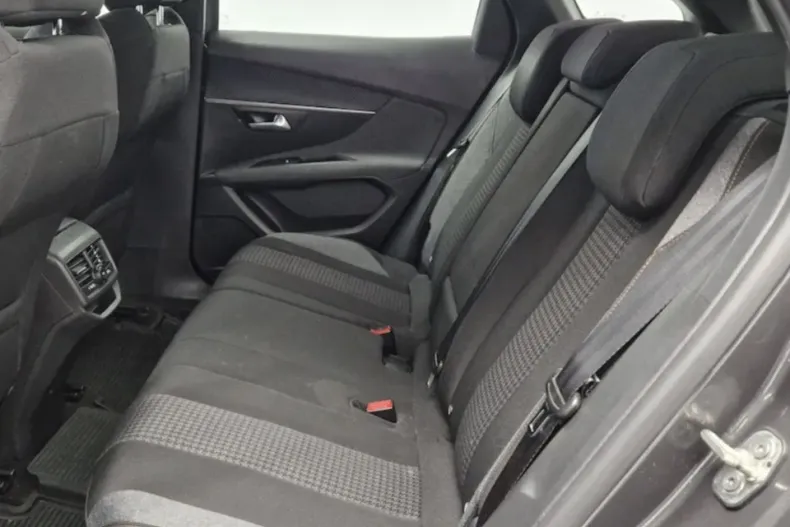 Peugeot 3008 din 2021 cu 87.000 km - oferta PEU167443 - foto 6