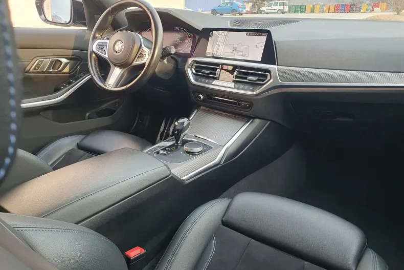 BMW Seria 3 din 2020 cu 122.300 km - oferta BMW167444 - foto 10