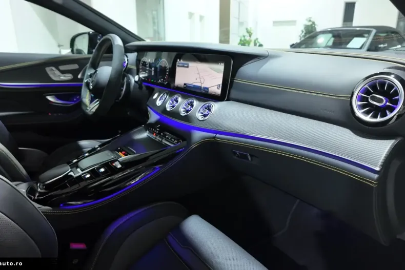 Mercedes-Benz AMG GT din 2025 cu 3.400 km - oferta MER167469 - foto 14