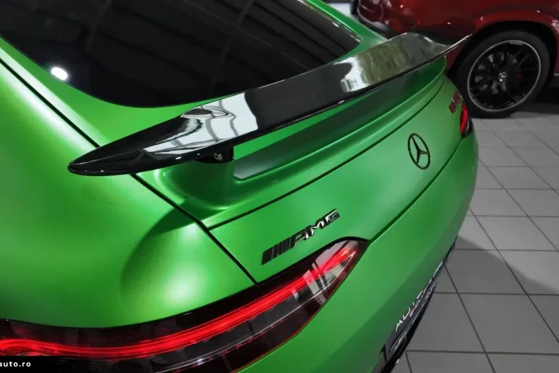 Mercedes-Benz AMG GT din 2025 cu 3.400 km - oferta MER167469 - foto 37