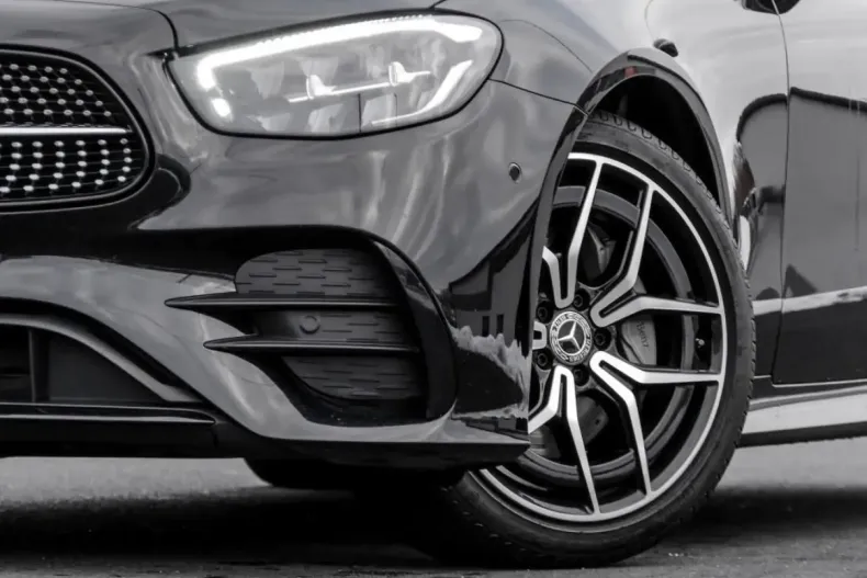 Mercedes-Benz E 220 din 2022 cu 98.643 km - oferta MER167472 - foto 6