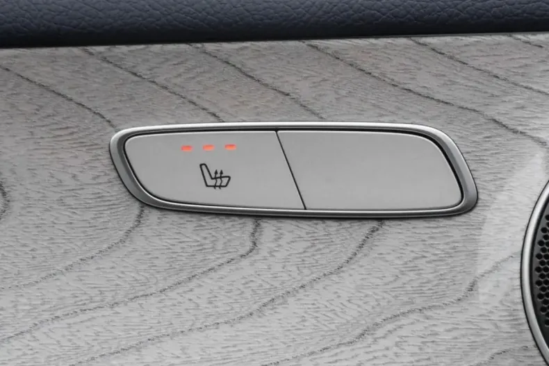 Mercedes-Benz E 220 din 2022 cu 98.643 km - oferta MER167472 - foto 15