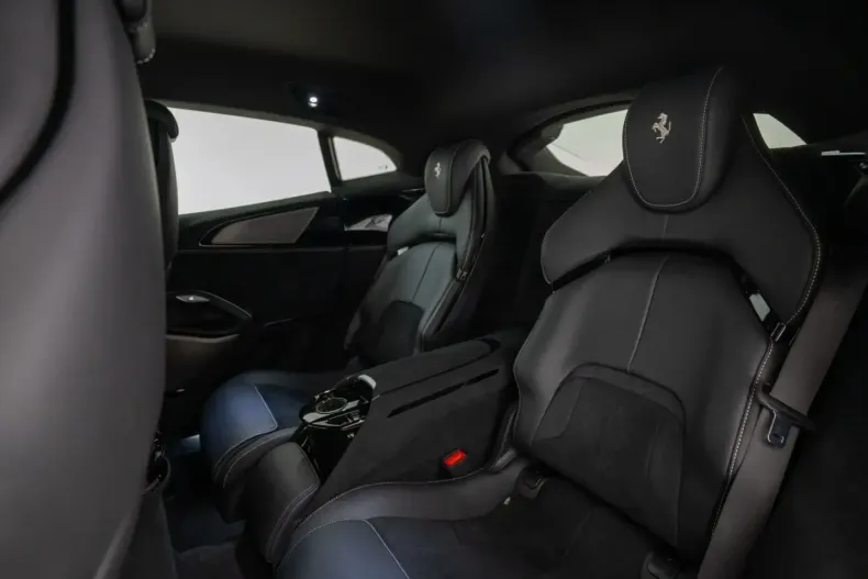 Ferrari Purosangue din 2024 cu 2.790 km - oferta FER167476 - foto 19