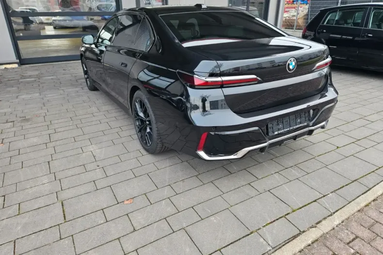 BMW 740 din 2024 cu 42.000 km - oferta BMW167478 - foto 3