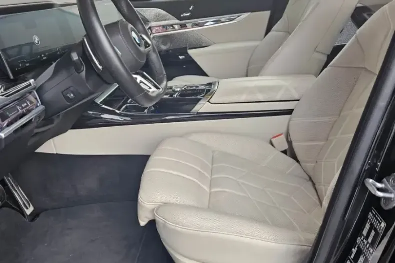 BMW 740 din 2024 cu 42.000 km - oferta BMW167478 - foto 7