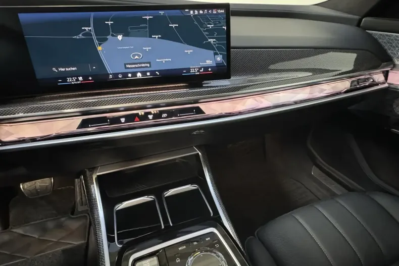 BMW 740 din 2023 cu 18.300 km - oferta BMW167503 - foto 10