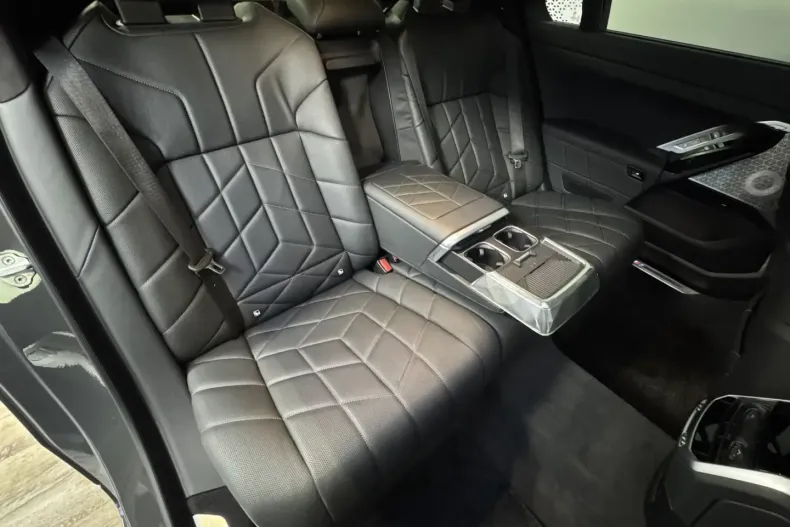 BMW 740 din 2023 cu 18.300 km - oferta BMW167503 - foto 23