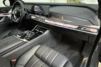 BMW 740 din 2023 cu 18.300 km - oferta BMW167503 - foto 29