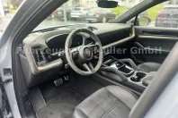 Porsche Cayenne din 2024 cu 36.200 km - oferta POR167507 - foto 9