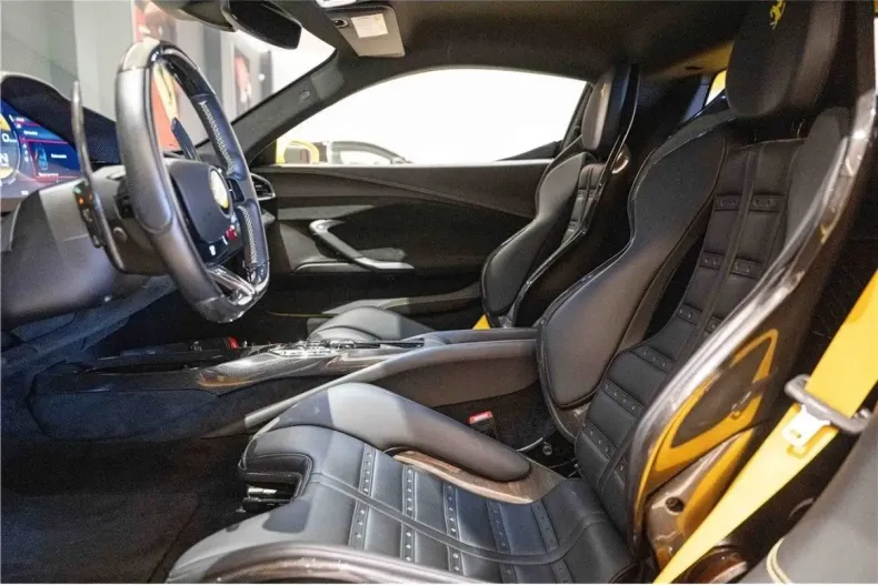 Ferrari 296 GTB din 2023 cu 12.071 km - oferta FER167508 - foto 2