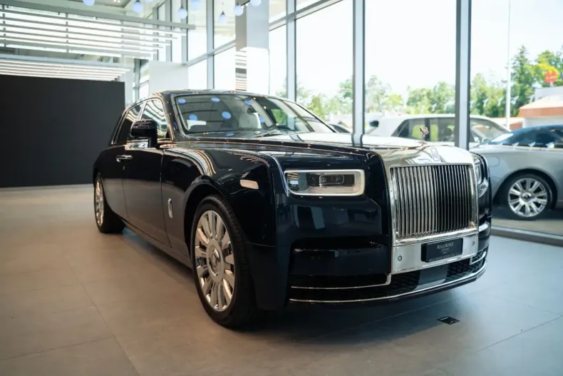 Rolls-Royce Phantom din 2020 cu 4.900 km - oferta ROL167509 - foto 1