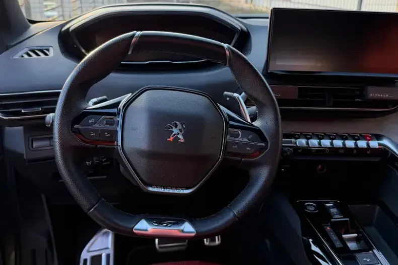 Peugeot 5008 din 2023 cu 30.500 km - oferta PEU167511 - foto 5