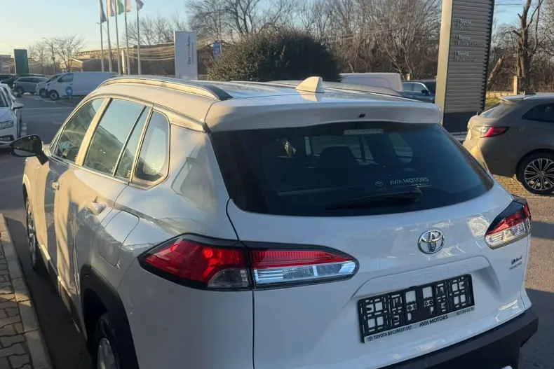 Toyota Corolla Cross din 2025 cu 5 km - oferta TOY167513 - foto 6