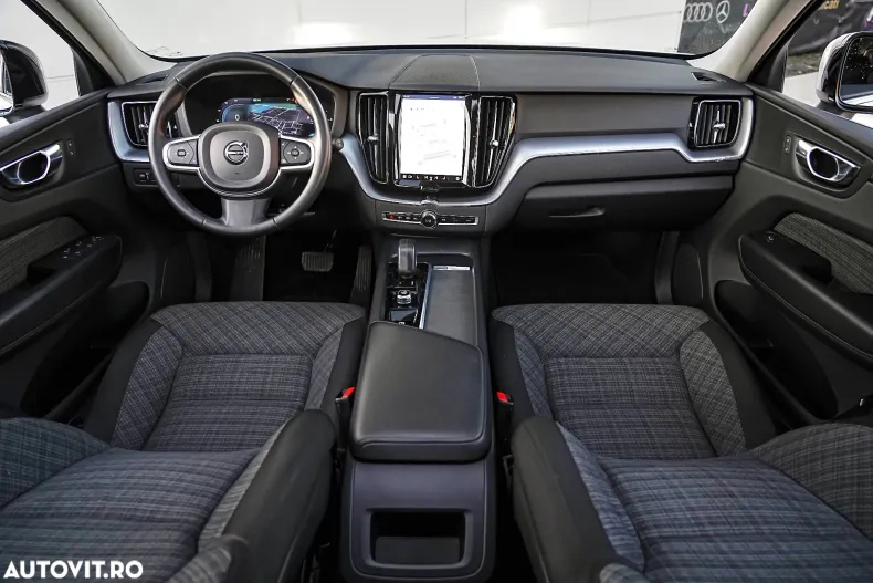 Volvo XC60 din 2022 cu 107.460 km - oferta VOL167514 - foto 8
