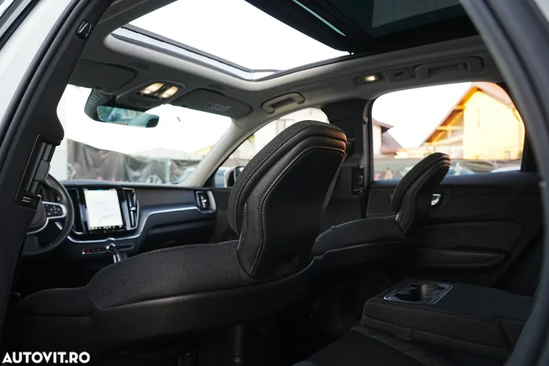 Volvo XC60 din 2022 cu 107.460 km - oferta VOL167514 - foto 11