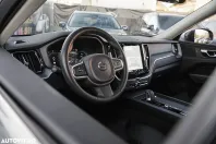 Volvo XC60 din 2022 cu 55.980 km - oferta VOL167515 - foto 23