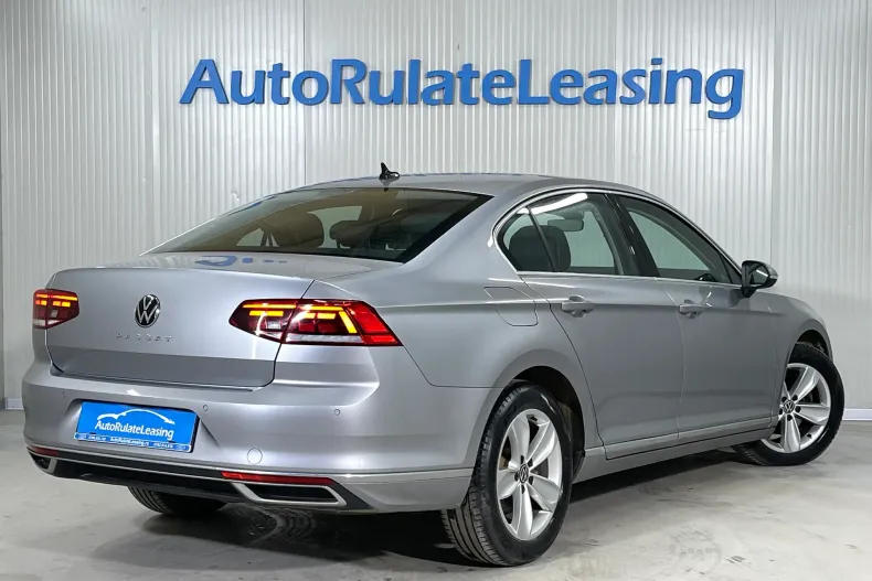 Volkswagen Passat din 2020 cu 63.644 km - oferta VOL167536 - foto 3