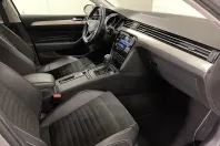 Volkswagen Passat din 2020 cu 63.644 km - oferta VOL167536 - foto 10