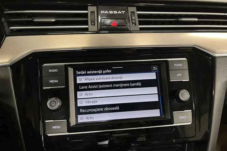 Volkswagen Passat din 2020 cu 63.644 km - oferta VOL167536 - foto 16