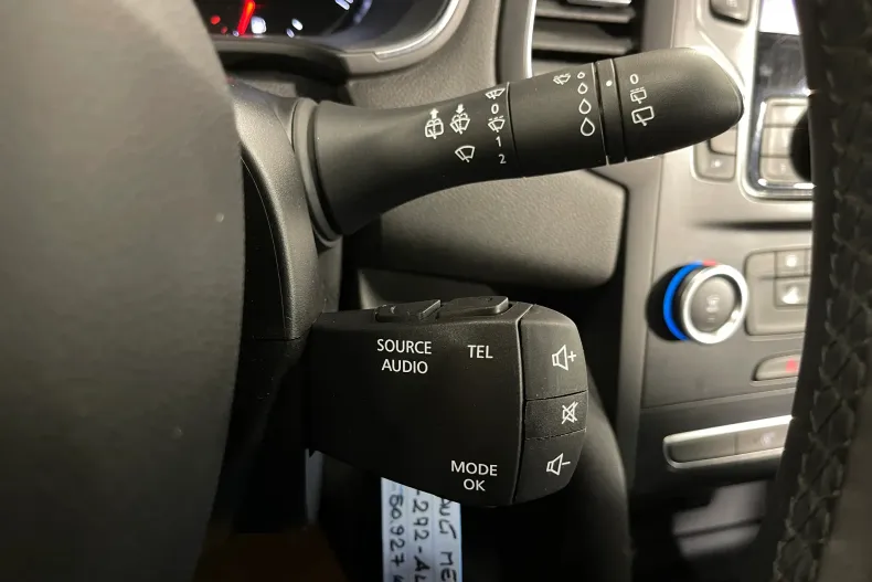 Renault Megane din 2022 cu 51.104 km - oferta REN167538 - foto 17