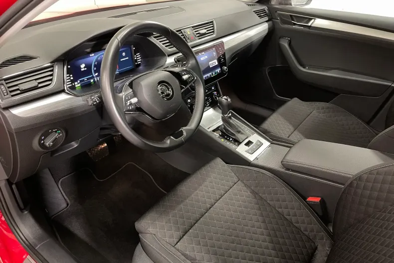 Skoda Superb din 2022 cu 98.242 km - oferta SKO167540 - foto 5