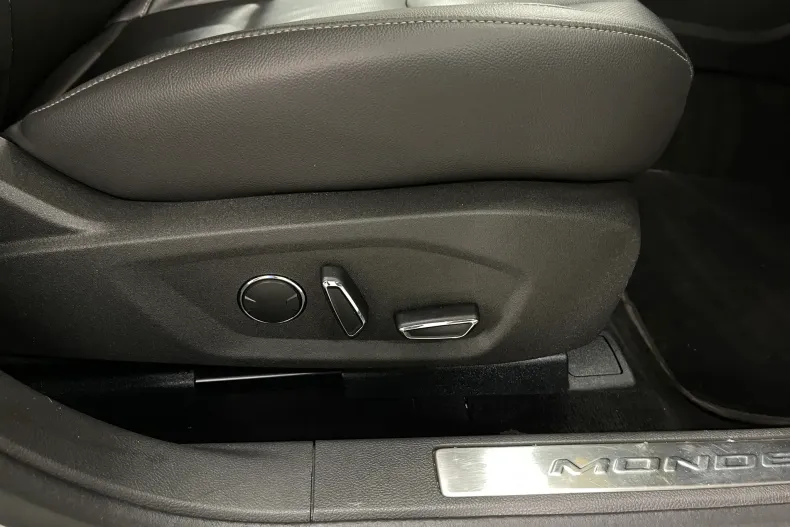 Ford Mondeo din 2020 cu 95.394 km - oferta FOR167543 - foto 22