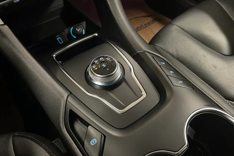 Ford Mondeo din 2020 cu 95.394 km - oferta FOR167543 - foto 27