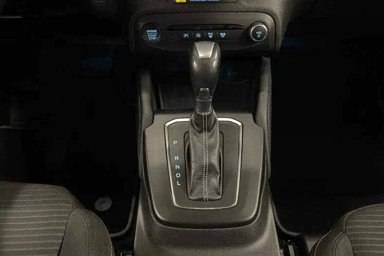 Ford Focus din 2023 cu 128.461 km - oferta FOR167545 - foto 21