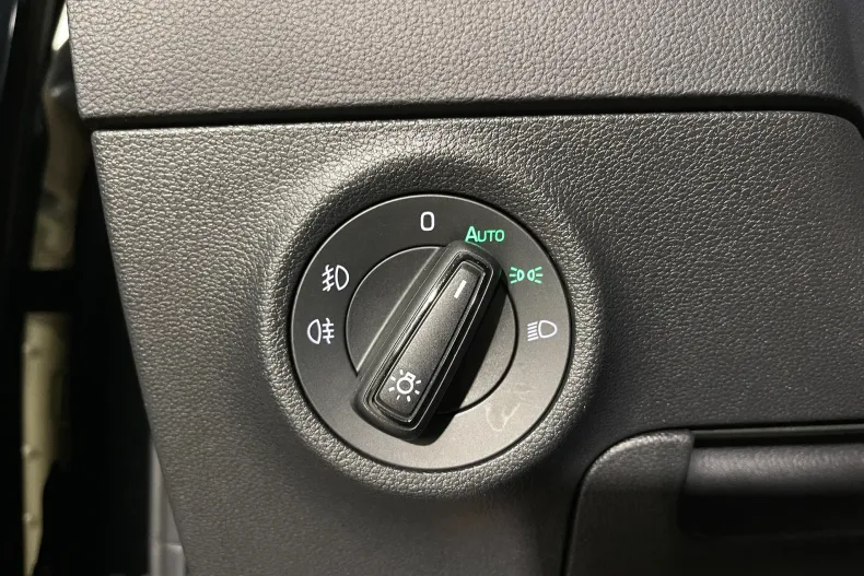 Skoda Karoq din 2021 cu 70.819 km - oferta SKO167548 - foto 21