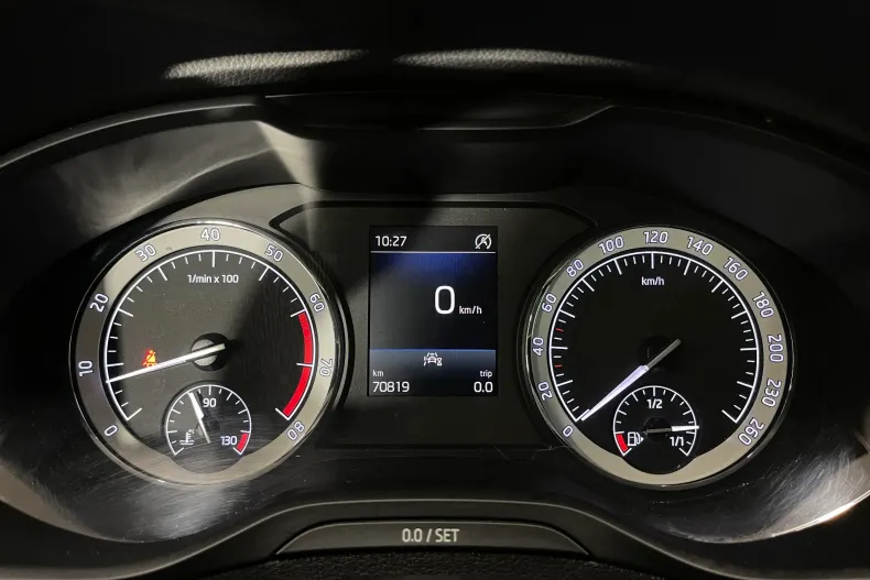 Skoda Karoq din 2021 cu 70.819 km - oferta SKO167548 - foto 24