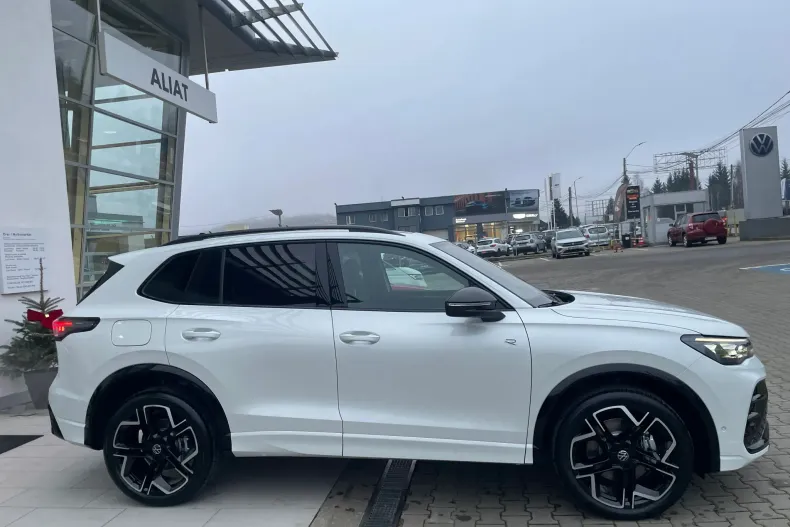 Volkswagen Tiguan din 2025 cu 1 km - oferta VOL167550 - foto 3