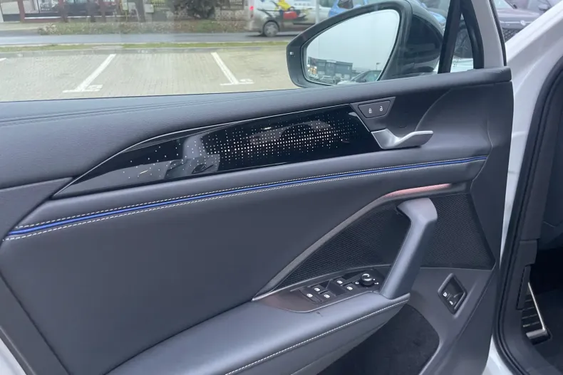 Volkswagen Tiguan din 2025 cu 1 km - oferta VOL167550 - foto 10